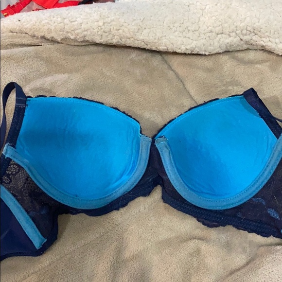 Blue bra - Picture 2 of 4